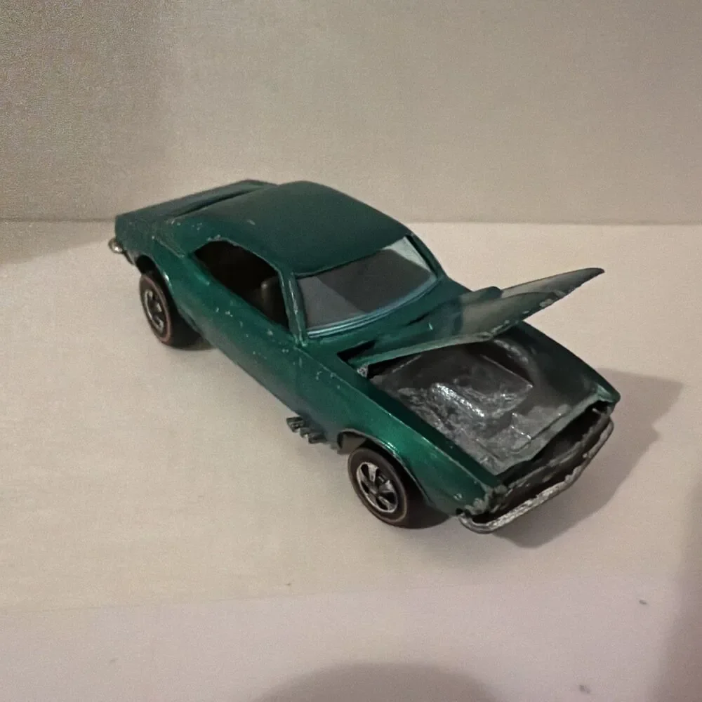 Redline Hot Wheels Custom Camaro  Green US Base Great Condition
